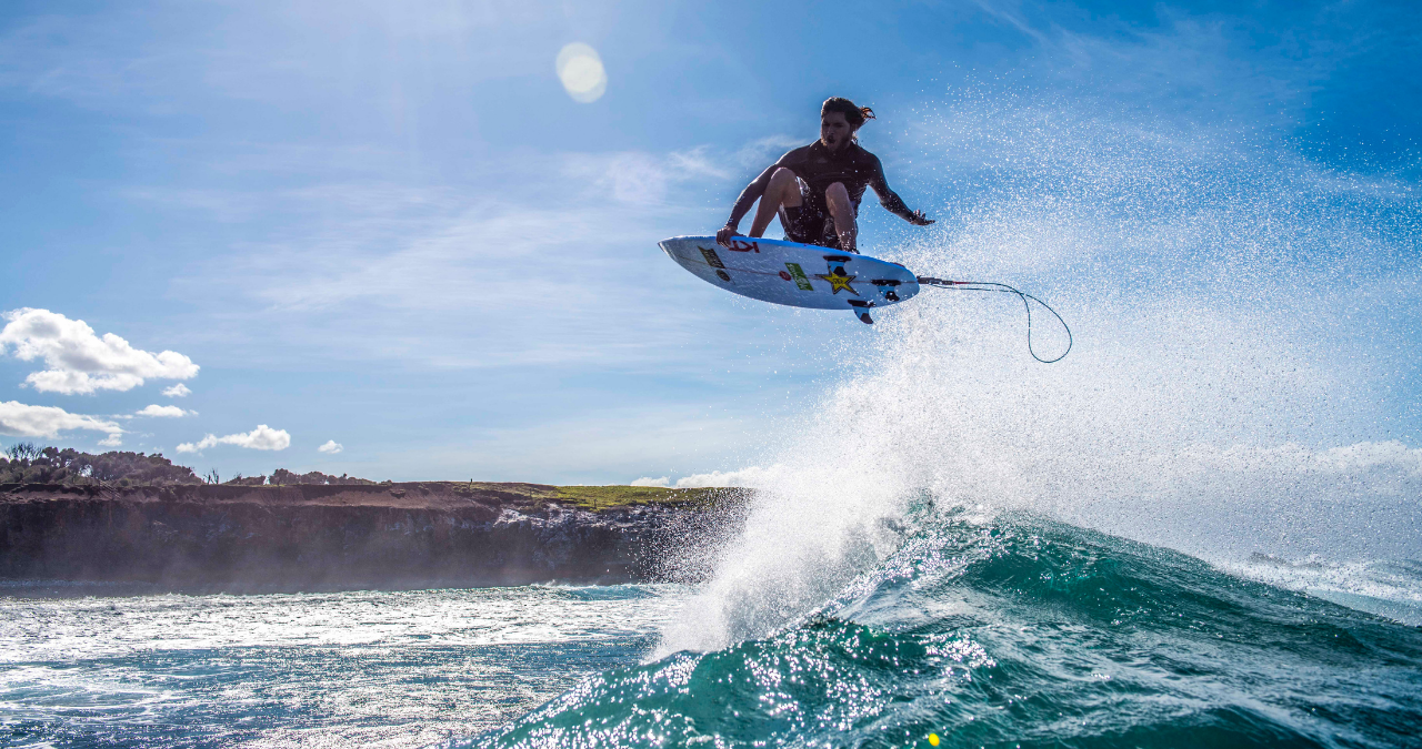 A guide to aerial surfing moves