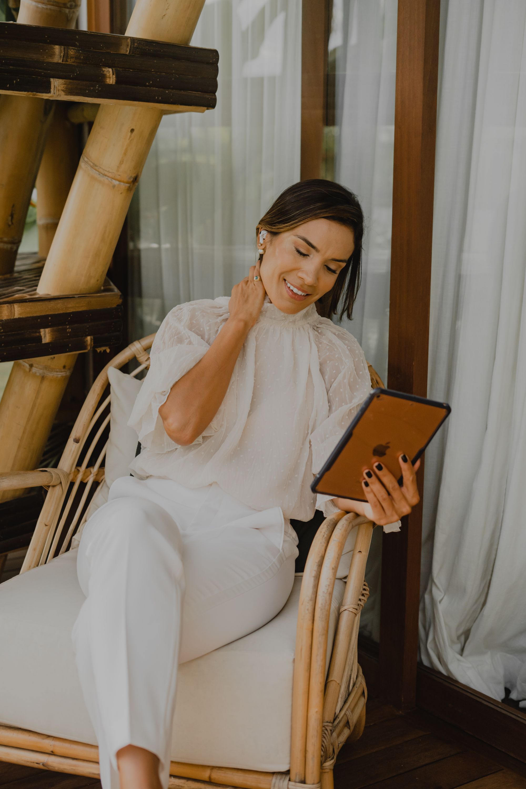 The 5 Things That Sabotage You From Real Connection